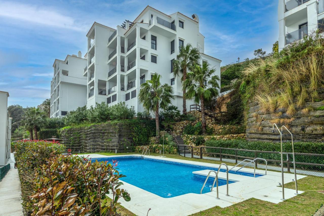 Luxurious Apartment With Sea Views Blue Suites B2-103 マニルバ エクステリア 写真