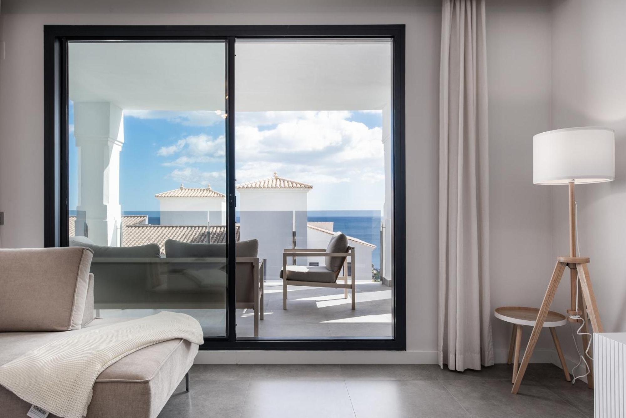 Luxurious Apartment With Sea Views Blue Suites B2-103 マニルバ エクステリア 写真
